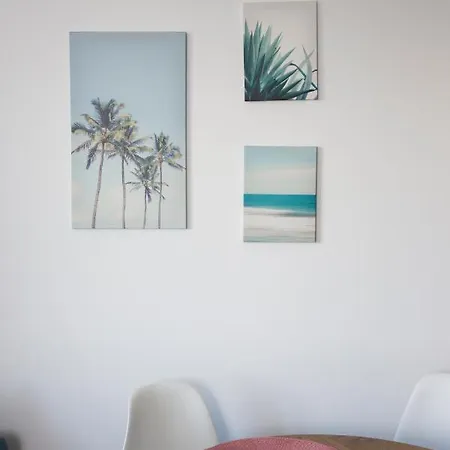 Morskie Zacisze - Blisko Plazy, Debina アパート *