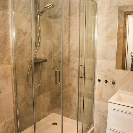 Morskie Zacisze - Blisko Plazy, Debina