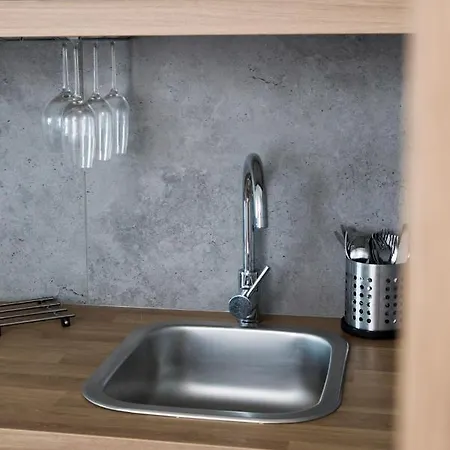 Morskie Zacisze - Blisko Plazy, Debina Apartamento